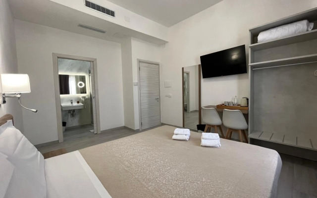 Hotel Ester