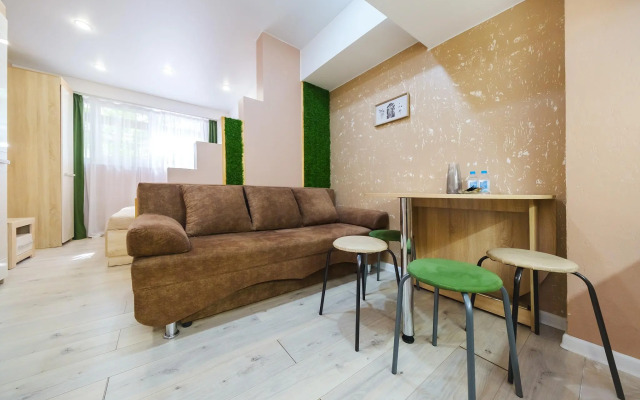 Apartments on Tsvetochnaya street 15/21