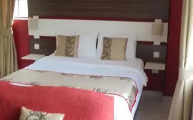 Magharibi Suites Hotel