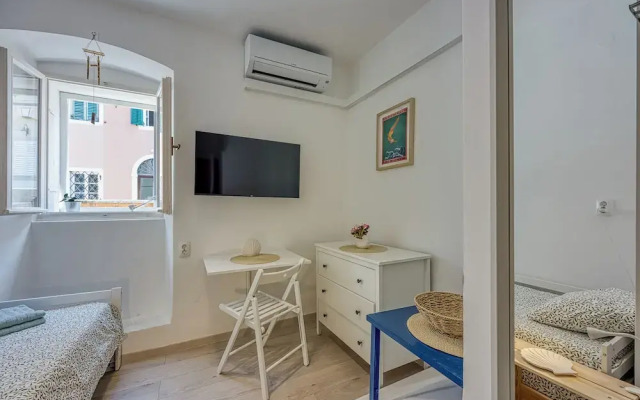 Lasta 15 Losinj Town Single Room
