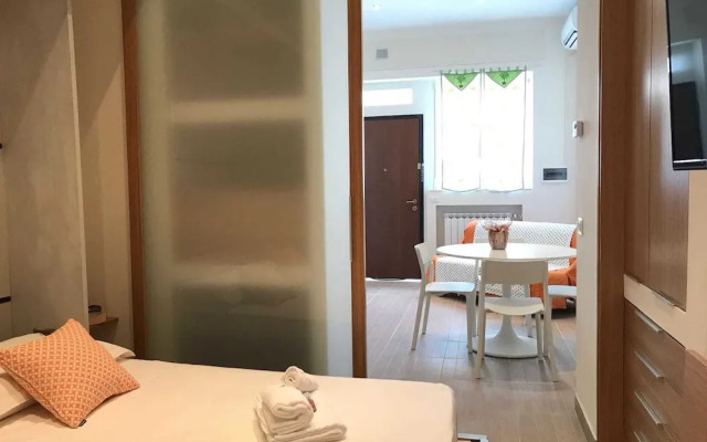 Montemario Apartment