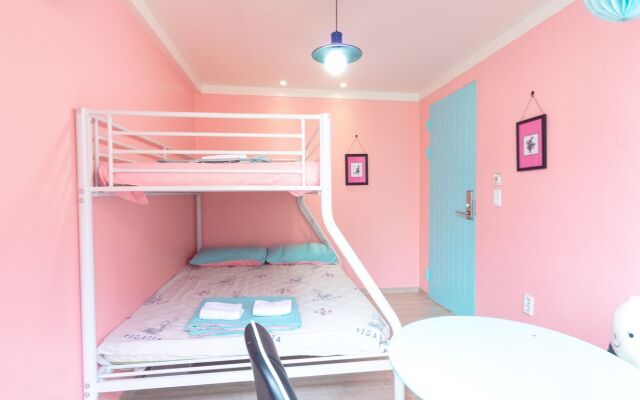 Sounlin Guesthouse - Caters to Women