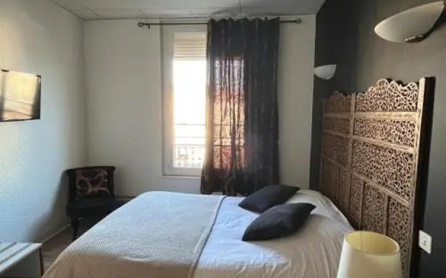 Hotel du Pot d'Etain