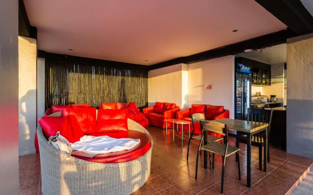 7Q Patong Beach Hotel
