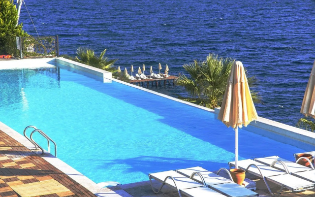 BVS BOSPHORUS Resort Hotel & SPA