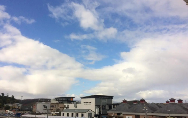 1/5 Lismore House