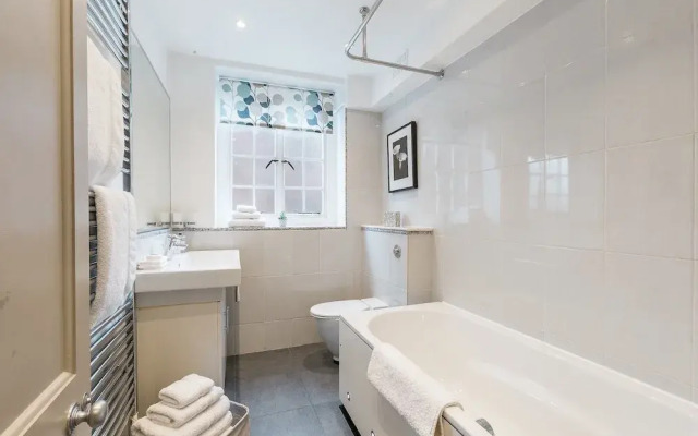 Luxury 2 Bed Chelsea Knightsbridge Horizon
