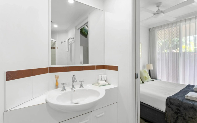 Noosa Tropicana