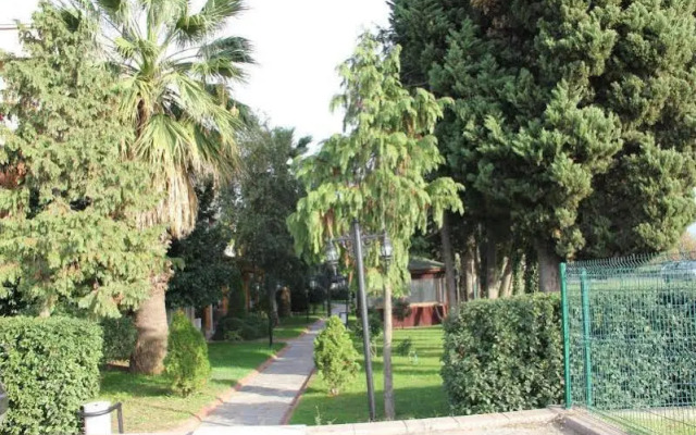 SekaPark Hotel