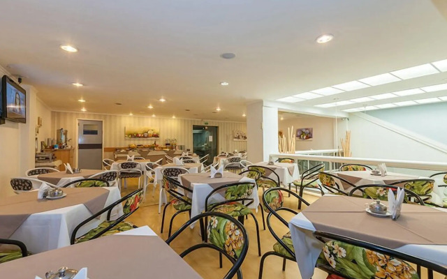 Tri Hotel Smart Caxias