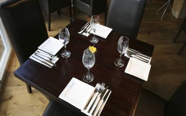 loren serviced Apartment Alslamah