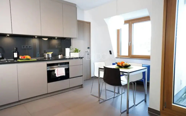 Max Lodging GmbH & Co KG