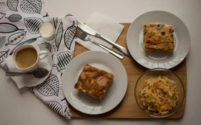 Bridge Inn Cozy Triple room