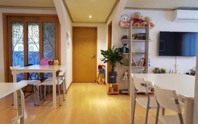 Tongyeong One Guesthouse