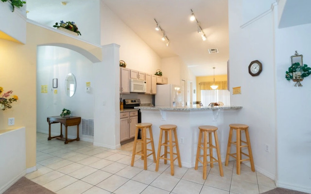 1114 4-bed Pool Home, Liberty Village Kissimmee