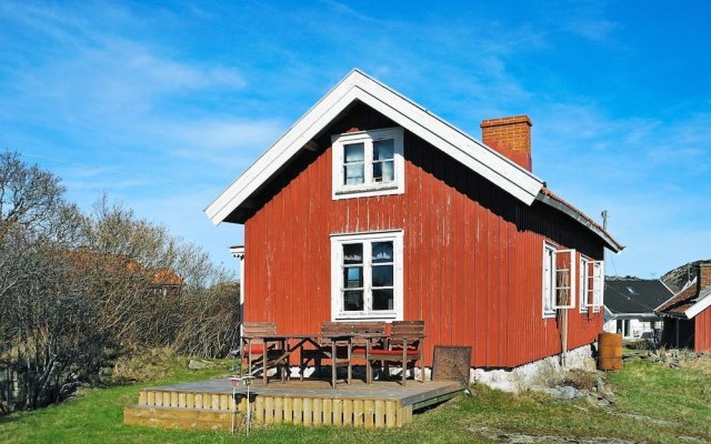 3 Person Holiday Home in Klövedal