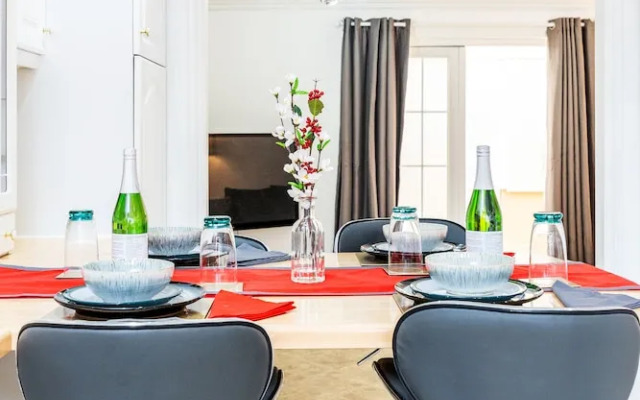 Hiikots Apartments Dagenham