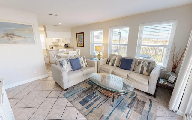 Poolside S 101 2 Bedroom Condo by RedAwning