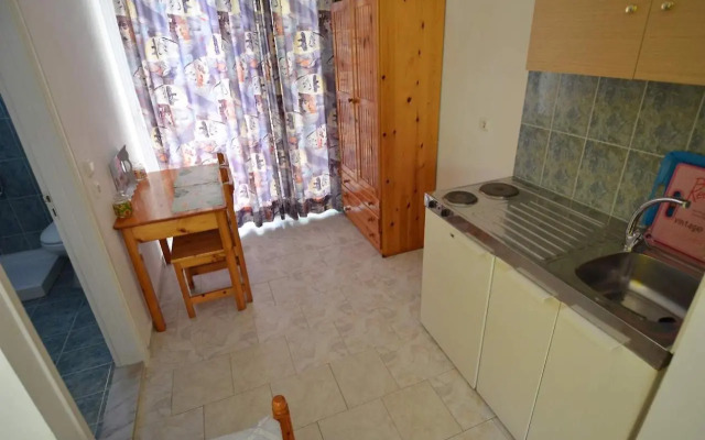 Marianthi Studios Stegna