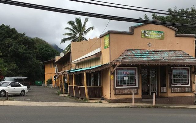 Central Maui Hostel