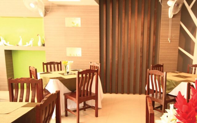 Phanom Benja House Bar And Restaurant