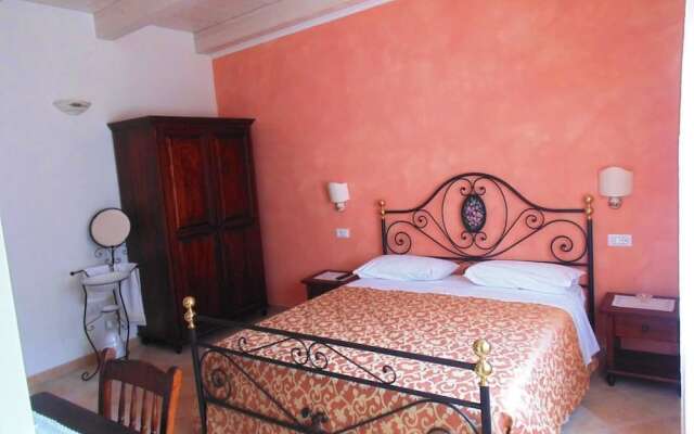 Bed And Breakfast Bigotti - economico, immerso nel verde vicino mare