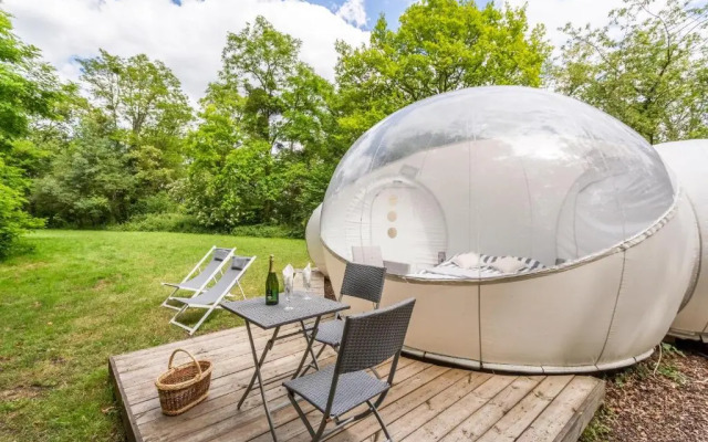 Cabanes du Domaine des Vaulx