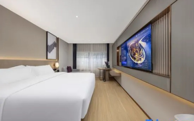 Lavande Hotel (Chongqing Kaizhou New Century Pedestrian Street)