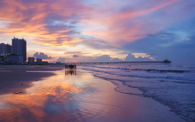 Club Wyndham SeaWatch Resort