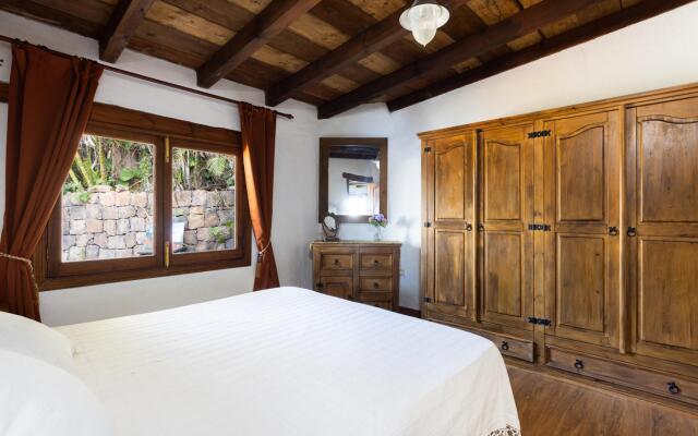 Home2Book Charming Nature Casa Aurora