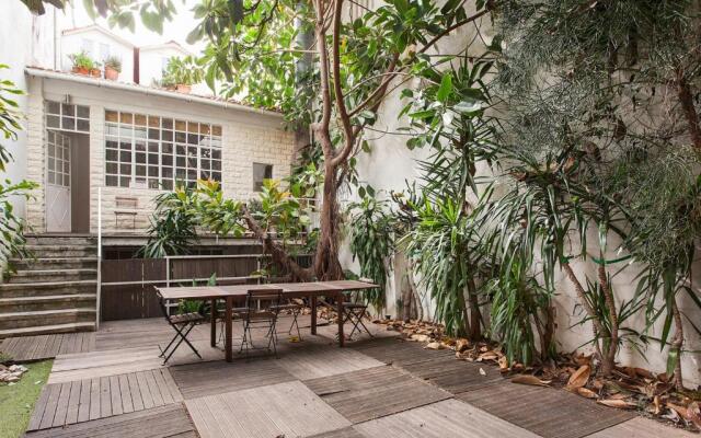 Central, Charming, Quiet, Garden and Parking
