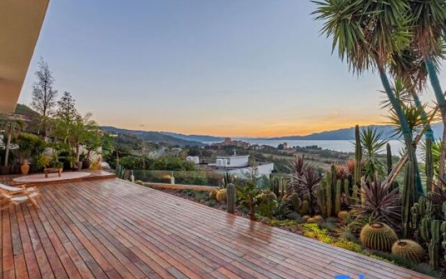 The Sunset Puyue Villa