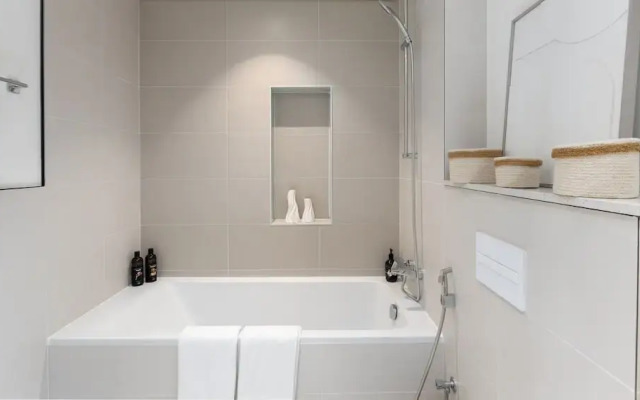 Modern 2BR Emaar Beachfront w Pvt Beach Access