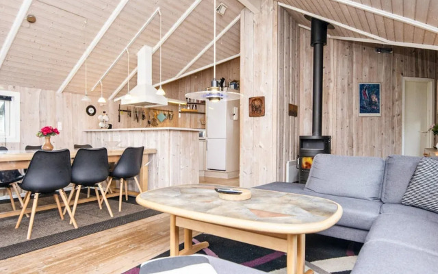 8 Person Holiday Home in Juelsminde-by Traum