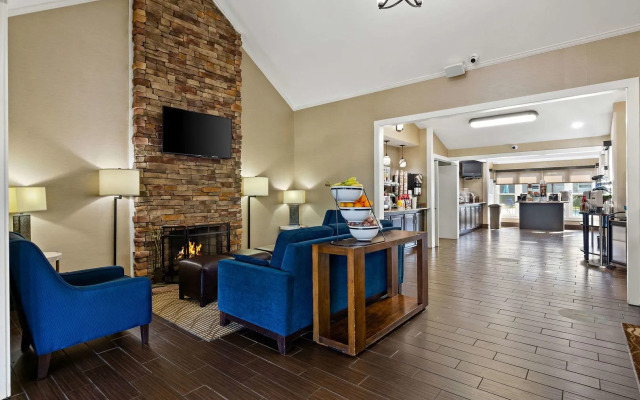 Spark by Hilton Wytheville Holston Rd I 81