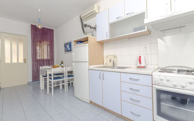Apartments Josip