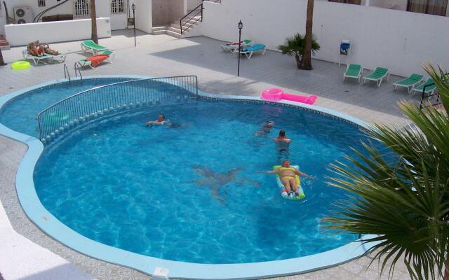 Apartamentos Parque Cattleya