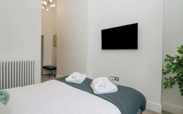 The Myles Suite Stone Cross Mansion