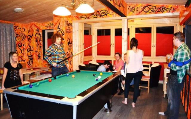 Alpking Hostel