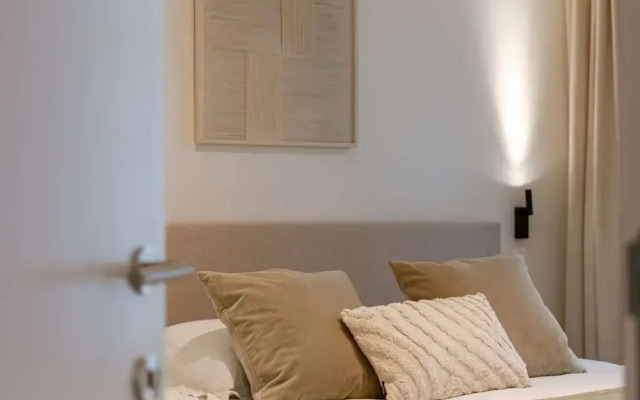 Cozy Ground-floor Apartment With Spacious Terrace