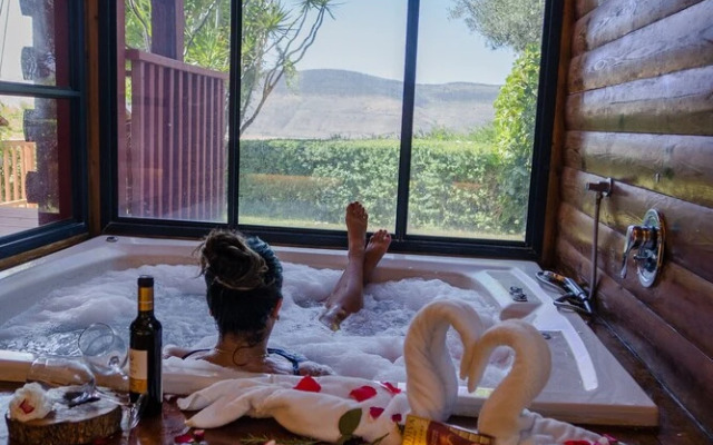 Ein Harod Country Suites & Guesthouse