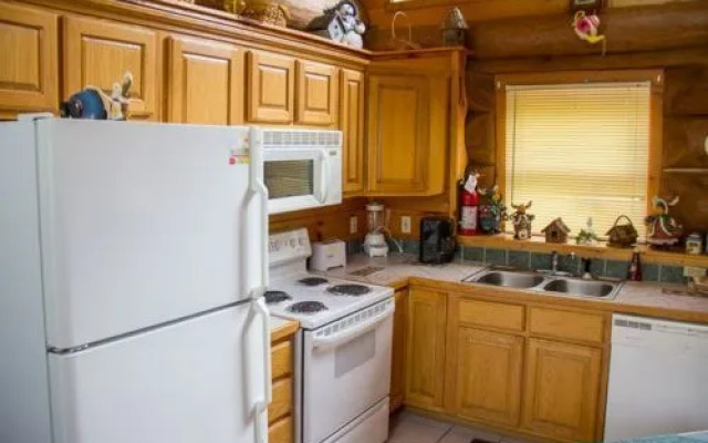 Mountain Shadow Resort