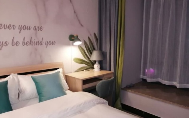 Yiqianshu City Apartment