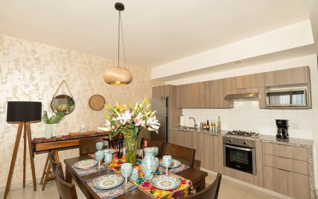 A Amenities Location Sleeps 6