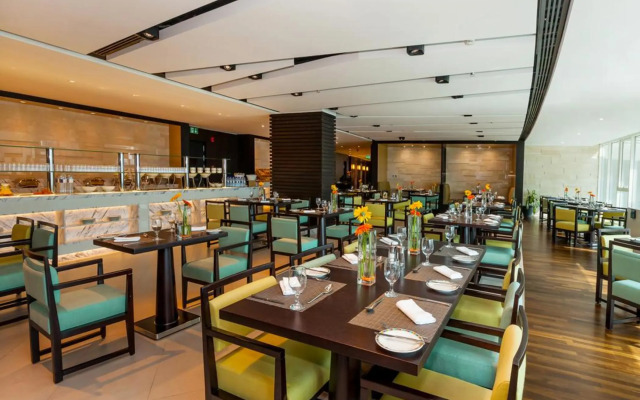 Flora Creek Deluxe Hotel Apartments Dubai