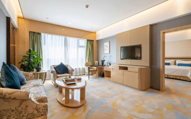 Shanghai Fuyue Hotel
