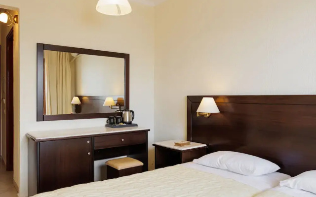 Aphrodite Beach Hotel Corfu