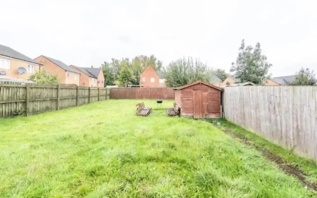 Charming Whitehurst Drive Nest in Manchester