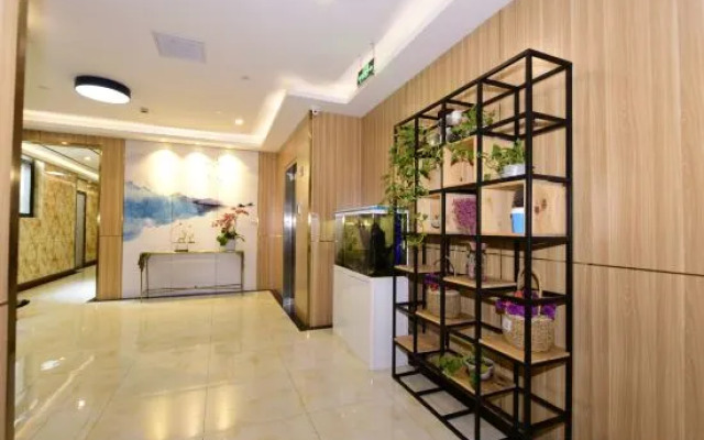 Longchen Holiday Inn (Shanghai Ruijin Hospital Yongjia Road Branch)