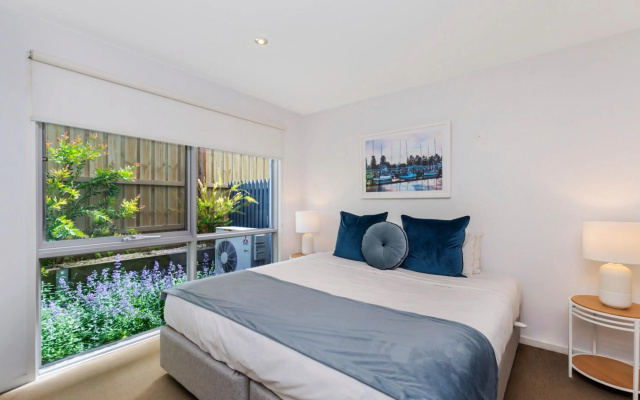 The Victoria – Guest Rooms – Port Fairy